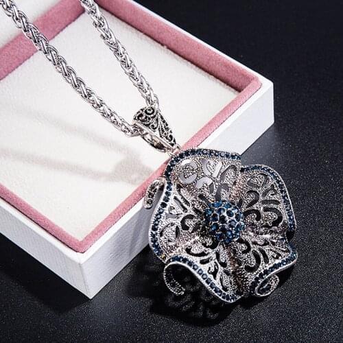 Ajojewel Vintage Pendants