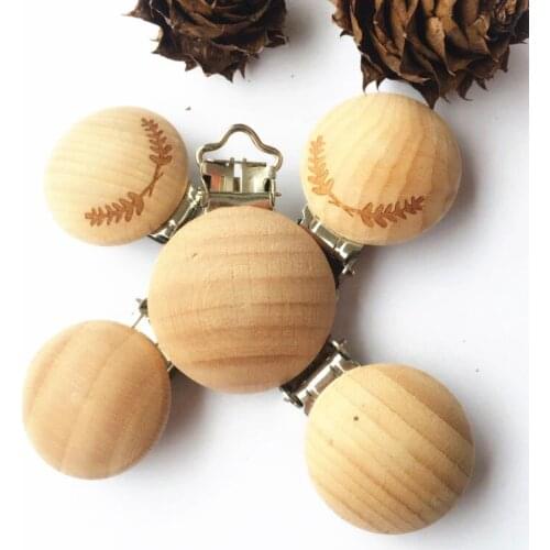 Customization Making Wood Dummy Pacifier Clips Holders Round Face Clasps Suspender Garment Accessories Nipple For Baby 50pcs/lot