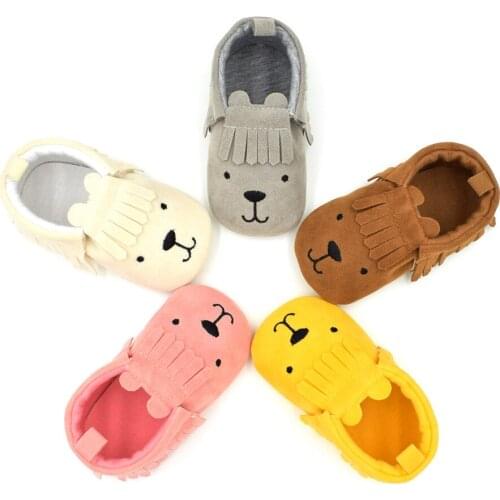 2021 New Cute Bear Tassel Soft Sole New Born Baby Shoes Moccasins Baby Toddler First Walkers Shoes 0-1 Year Old Baby Crib Shoes