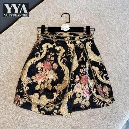 Vintage Mini Trousers Flowers Embroidery High Waist A Line Shorts Skirts Women Slim Fit Zipper Asymmetrical Design Luxury Shorts
