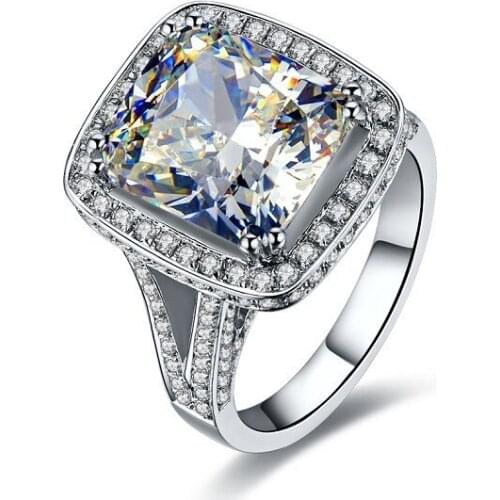 8 Carat Solid 14K Gold Cushion Captivating Simulate Diamond Anniversary Ring For Women Trendy Design Lovely Bridal Jewelry