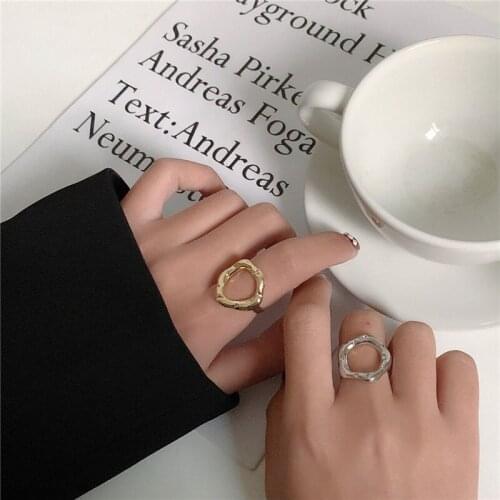 Fashion Geometric Irregular Rings Textured Hollow Metal Rings For Women Birthday Party Jewelry Gifts