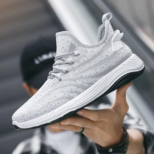 Mens mesh breathable casual shoes sports shoes fashion couple running shoes 2021 summer new soft and easy to fold