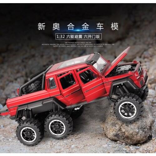 Cross-Country Alloy Car Model Metal Diecast Toy Vehicles Car With Pull Back Flashing Musical Gift For Childrens Race Car 1:32