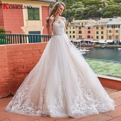 Custom Made Off the Shoulder Lace Up Back Court Train Bridal Ball Gown High-End V-Neck Embroidery Appliques Tulle Wedding Dress