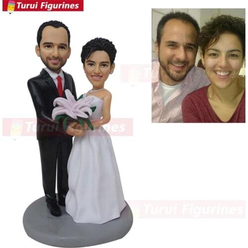 Personalized bobblehead doll hug me wedding gift wedding decoration fixed polyresin body + polyresin head Custom doll