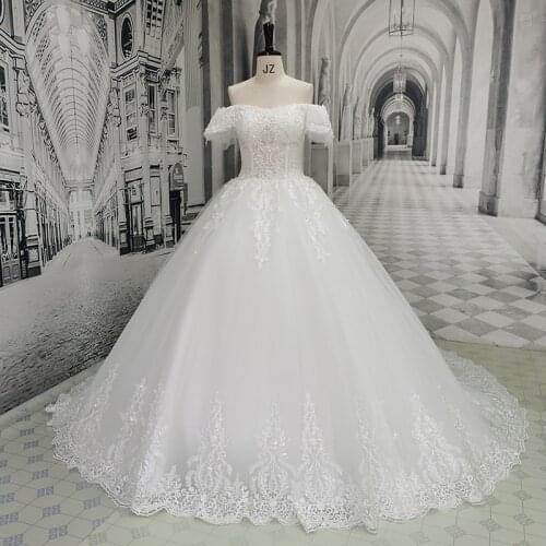 AmL 6843 wedding dress 2021 Ball Gown bridal collection set Formal Elegant Floor-length Famous civil lace modest romantic gown