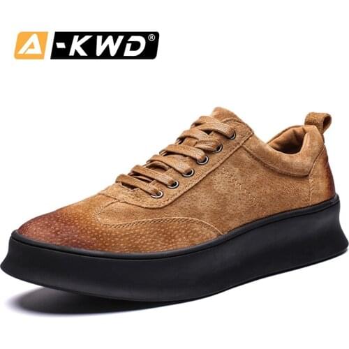 New Men Sneakers Luxury Brand Mens Trainers Sapato Masculino Oxford Fashion Shoes 2019 Men Casual Shoes Leather Summer Shoes Men