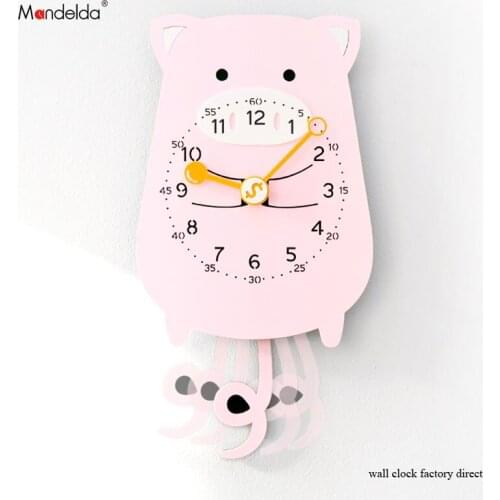 Modern European-style Novelty Wall Clock Lovely Pink Pig Cartoon Wall Clock Retro Rustic Wooden Living Room Clocks