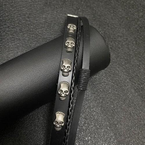 JUNWEI Bracelet Skull Men and Women Cool Jewelry Three-Layer Assertive Alloy Hand Jewelry