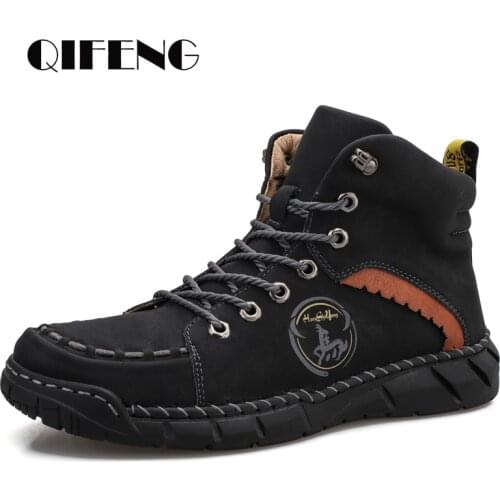 2021 New Arrivals Trendy Ankle Boots Men Wear Resisting Hiking Comfortable Walking Sneakers Black Flat Martin Boots Black Summer
