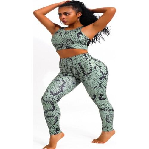 Free shipping Hot seller light green snake-print 2 pcs yoga suit, sexy yoga pants with little feet 9053 women