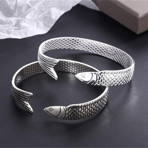 Miuoxion Fashion Personality Punk Party Fish Jewelry Retro Arowana Bracelet For Women Feature Namour Charm Gift All Seasons