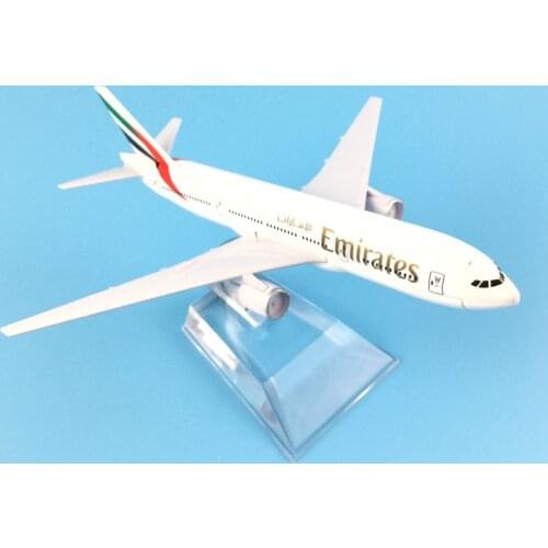 Global Aircraft passenger 1:400 Plane Model Alloy Kids Toys for children Airbus simulation emirates airline aircraft 777