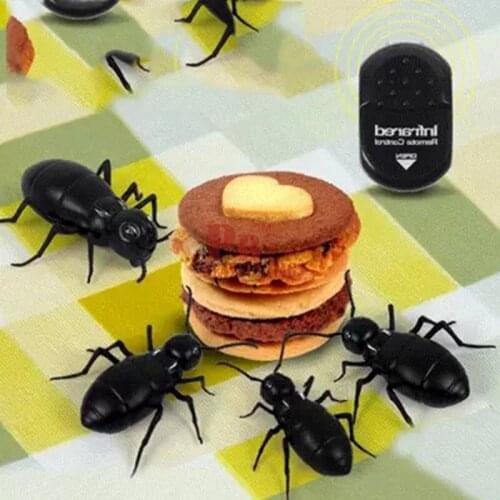 Pb playful bag Funny Simulation Infrared RC Remote Control Scary Creepy Insect The ants Toys Halloween /Christmas Gift For Child