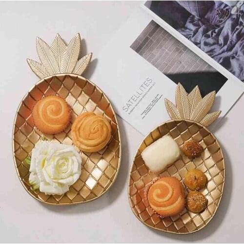 Nordic Decorative Gold Pineapple Leaf Shape Serving Tray Jewelry Pallet Fruit Snack Dish Table Decoration Storage Organizer