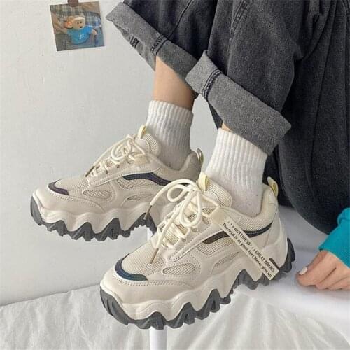 Thick Sole Women Casual Shoes Women Chunky Sneakers New Female Reflective Running Shoes Woman Platform Shoes Lace-up Basket