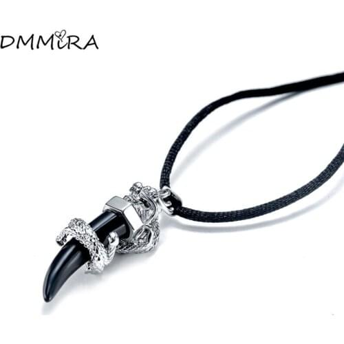 New Fashion Wolf Tooth Pendant Vintage Stainless Steel Twisted Dragon Charm Wolf Tooth Amulet Necklace Jewelry For Cool Men