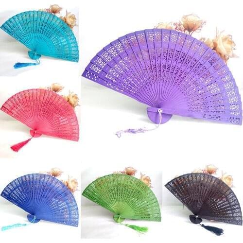 1PC Chinese Hand-held Fan Wooden Scented Hollow Wedding Party Gift Bamboo Fan Wedding Bridal Party Decoration Handcraft