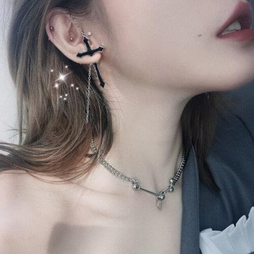 2019 New Trend Female Hip hop Punk Lock Metal Chain Street Beat Clavicular Chain Necklace for Women Girls Party Jewelry