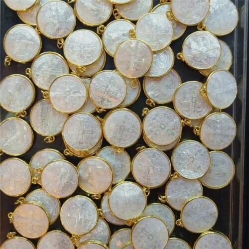 20pcs Wholesale mother of pearl San Benito shell pendant gold color Size 22mm San Benito Jewelry
