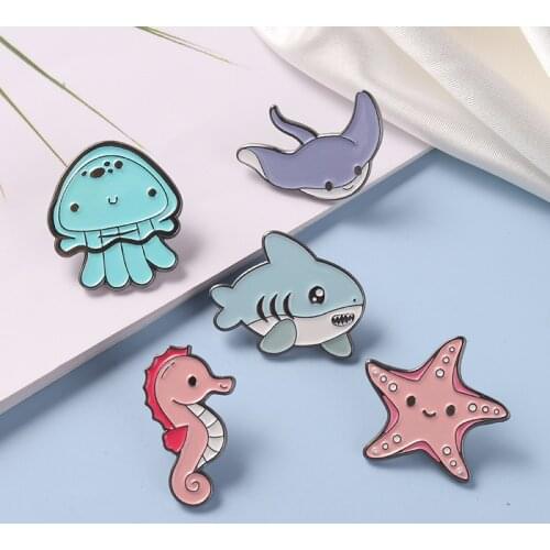 Marine Life Enaml Pin Sea Hippocampus Starfish Shark Brooches Cute Bag Clothes Lapel Pins Badge Jewelry for Friends Wholesale