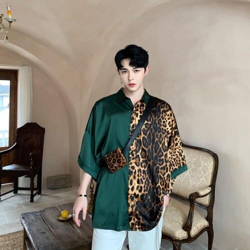 Men Short Sleeve Leopard Splice Match Bag Loose Casual Shirts Male Streetwear Hip Hop Fashion Stage Show Party Dress Shirt