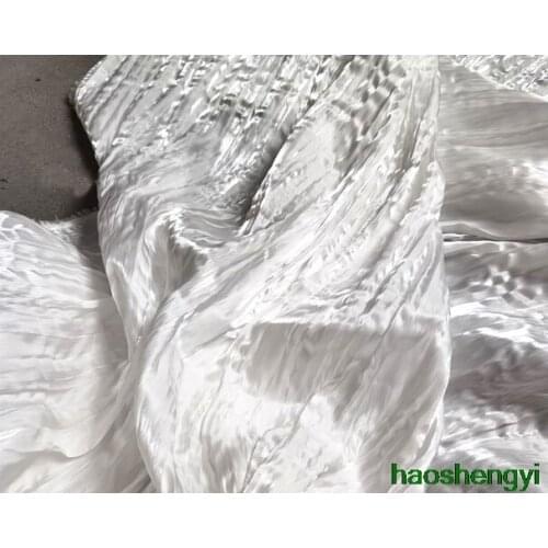 High-grade pleated glazed cloth fabric, pleated texture, shiny satin cloth, crystal silk gloss pleated fabric