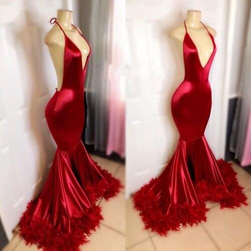 2020 Sexy Red Plunging V Neck African Prom Dresses With Feather Open Back Sweep Train Plus Size Formal Evening Gowns
