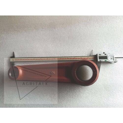 Left outer lift arm for Yituo tractor 904 954 tractor, part number: SZ804.55.104-1