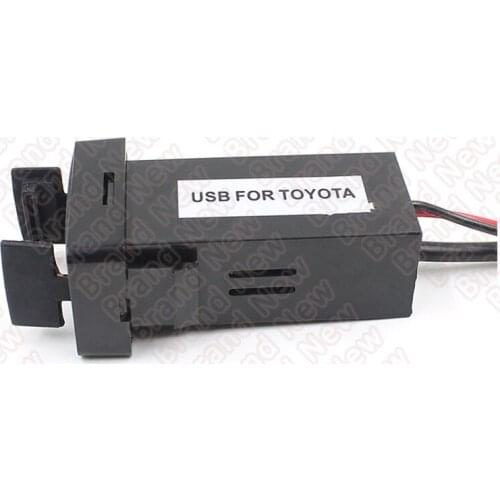 Car 3.1A Dual USB Port Socket Mobile Phone Charger with Dustproof Cover 12-24V Audio Input For Toyota