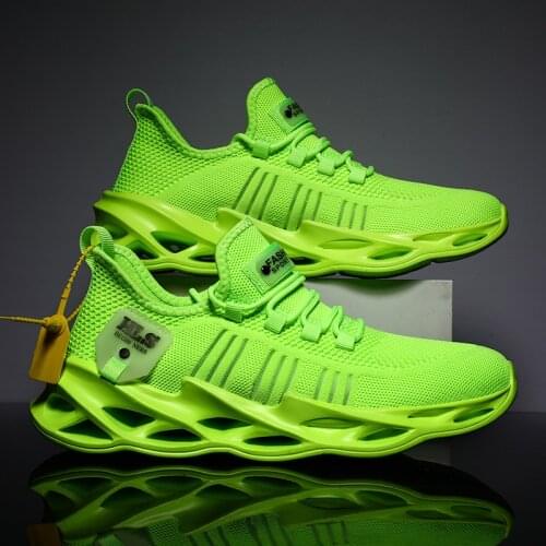 New Breathable Running Shoes 46 Light Mens Sports Shoes 45 Large Size Comfortable Sneakers Fashion Walking Jogging Casual Shoes