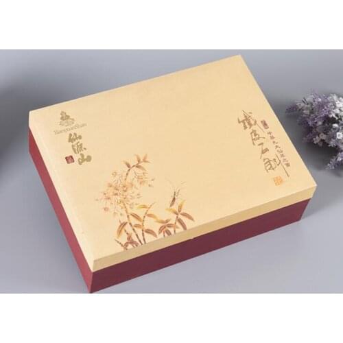 Packaging boxes custom logo with foam,Luxury Gift Round Candles Box with Gold Stamping ---XP0300