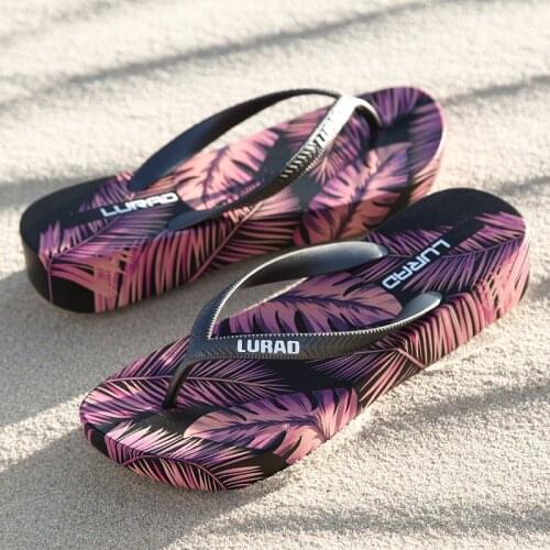 Slanted Heel Printed Flip-flops Women Beach Semi-High Heeled Slippers Platform Fashion Non-Slip Flip-flops Fashion Shoes Woman