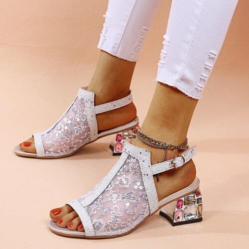 2021 New Womens Summer The New Sandals Shoes Fashion Mesh Embroidered Solid Outer Wear Shallow Crystal Square Heel Slides Hot