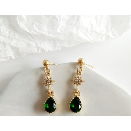 Vintage Resin Water Drop Green Stone No Pierced Ear Clips Small Elegant Rhinestone Six-Pointed Star non piercing earrings Clips