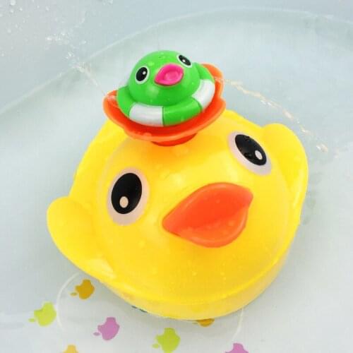 Bath Toys Cute Shower Yellow Duck Sprinkling Water Bathroom Bathing Swiming Pool Beach Playing With Play Water Baby Toys