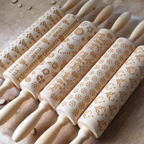 Christmas Embossing Rolling Pin Christmas Snowflake Elk Wooden Rolling Pin Baking Cookies Fondant Dough Engraved Roller