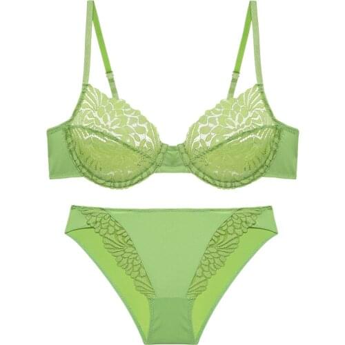 Sexy womens bra set panties summer breast display small ultra-thin gathers seamless lace lingerie with pants suit