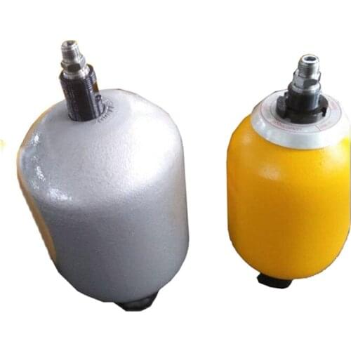 Pressure accumulator hydraulic accumulator charging bladder type accumulator NXQ-1.6/31.5-L volume 1.6L pressure 315bar