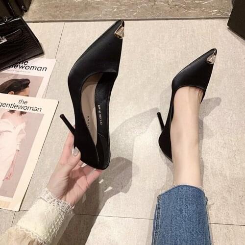 2021 Fashion Summer Office Luxury Pearl Woman Pumps Generous Noble 8cm High Heels Women Shoes Pointed Toe Hot Sell Women Heels