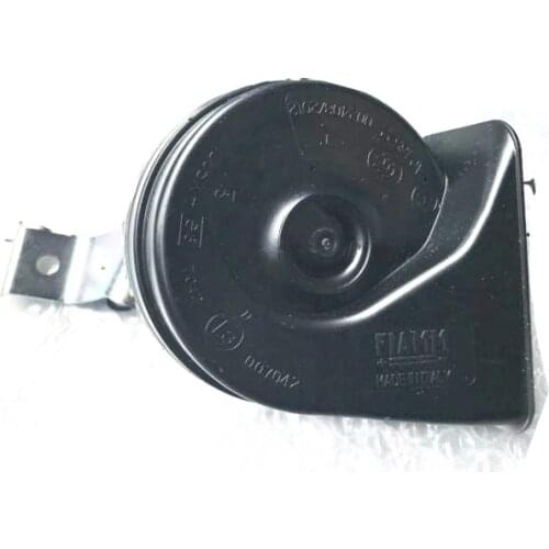 6750038117 Car woofer 3.0mas er ati quat tropo rte 3.0Ghibli Whistle Snail horn Speaker speaker Front car prompt speaker