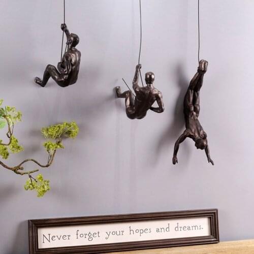 Creative Rock Climbing Men Sculpture Wall Hanging Decorations Ornament Home Decor Accessories Resin Craft Gift