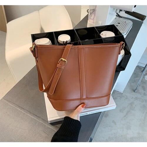 New womens PU bag Bucket Bag Fashion One Shoulder Messenger Bag