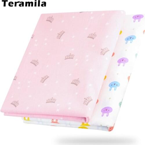 Teramila Pink Tela Twill Sewing Material 100% Cotton Fabric Meter Textiles DIY Tissus Printed Crown Style Patchwork Boneca Tilda