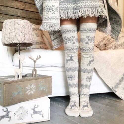 FUFUCAILLM Womens Knitted Boots Stockings Christmas Snowflake Medium Tube Woolen Winter Warm Stockings for Female