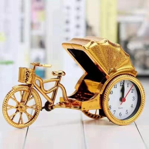 Free ship! Locomotive Train Alarm Clock Antique Engine Design Table Desk Decor Retro Vintage Rickshaw Clock Forklift Desk Clock