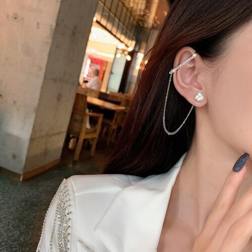 European and American exaggerated earrings long retro trend earrings Elegant meta exquisite Design female Vintage Stud Earrings