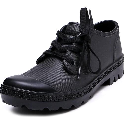 TONGPU Low Cut Lace-Up Womens Skateboard Style Black Rain Boots 126-402