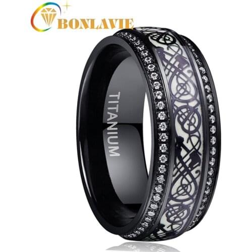 BONLAVIE Black Dragon Style Luminous Titanium Stainless Steel Ring Inlay Cubic Zirconia Green Background Trendy Mens Party Ring